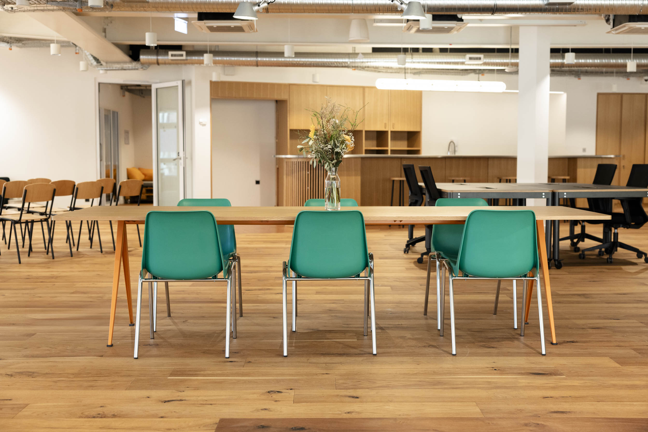 image of networking event (for a hr tech)