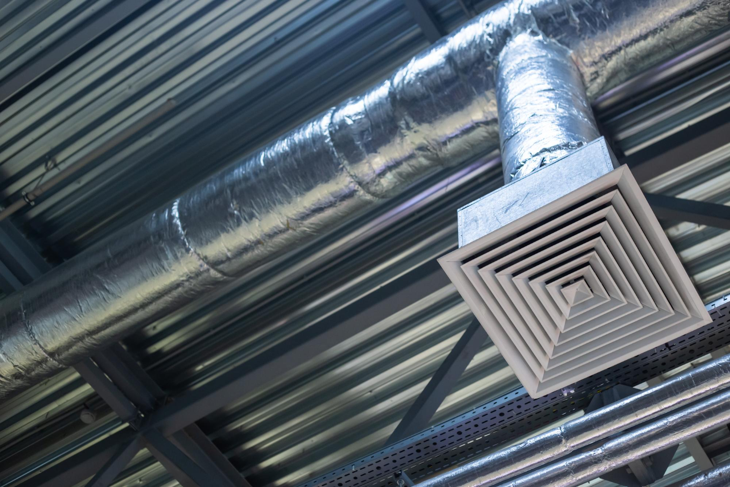Key Signs Your Air Ducts Need Professional Cleaning
