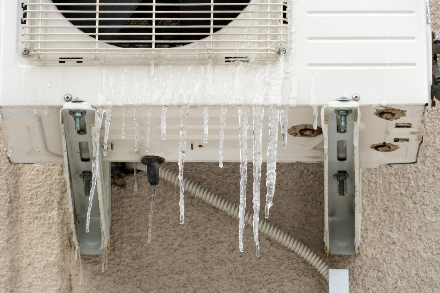 Solving AC Freezing Issues During Hot Patoka Summers