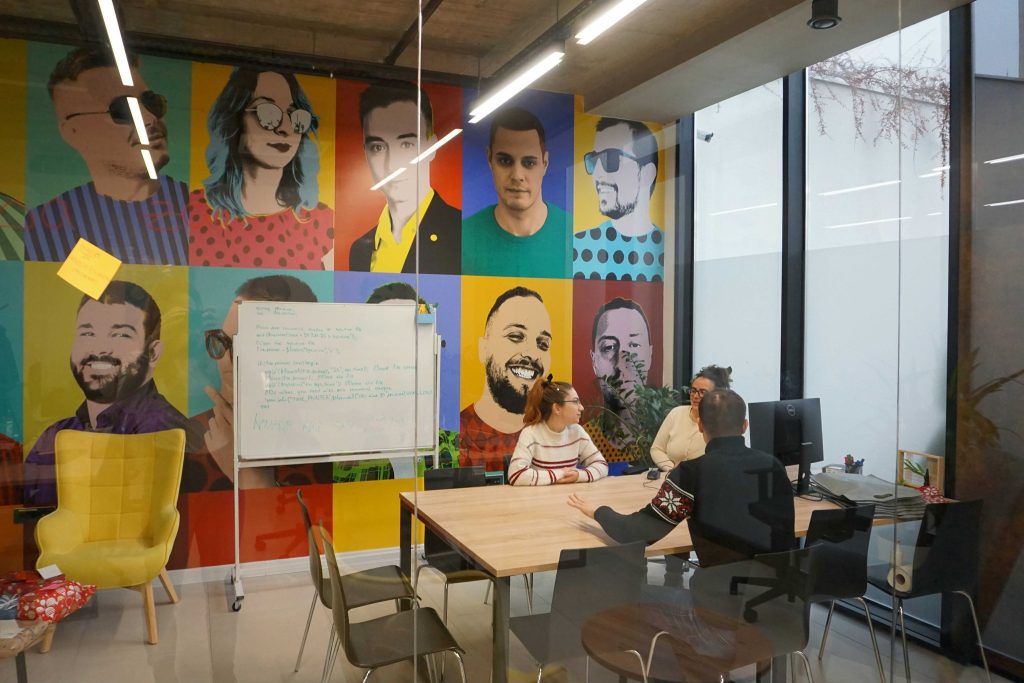 Vtool_Nis_office_space