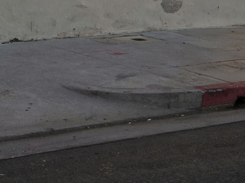 A photo of a Curb Cut