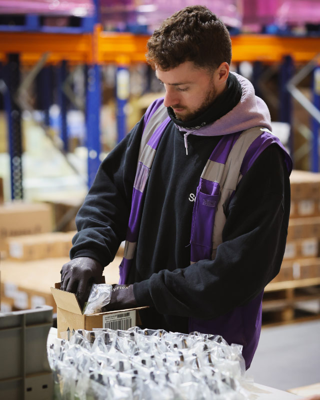 Contract Packing - Main Image - Cantu Boxing