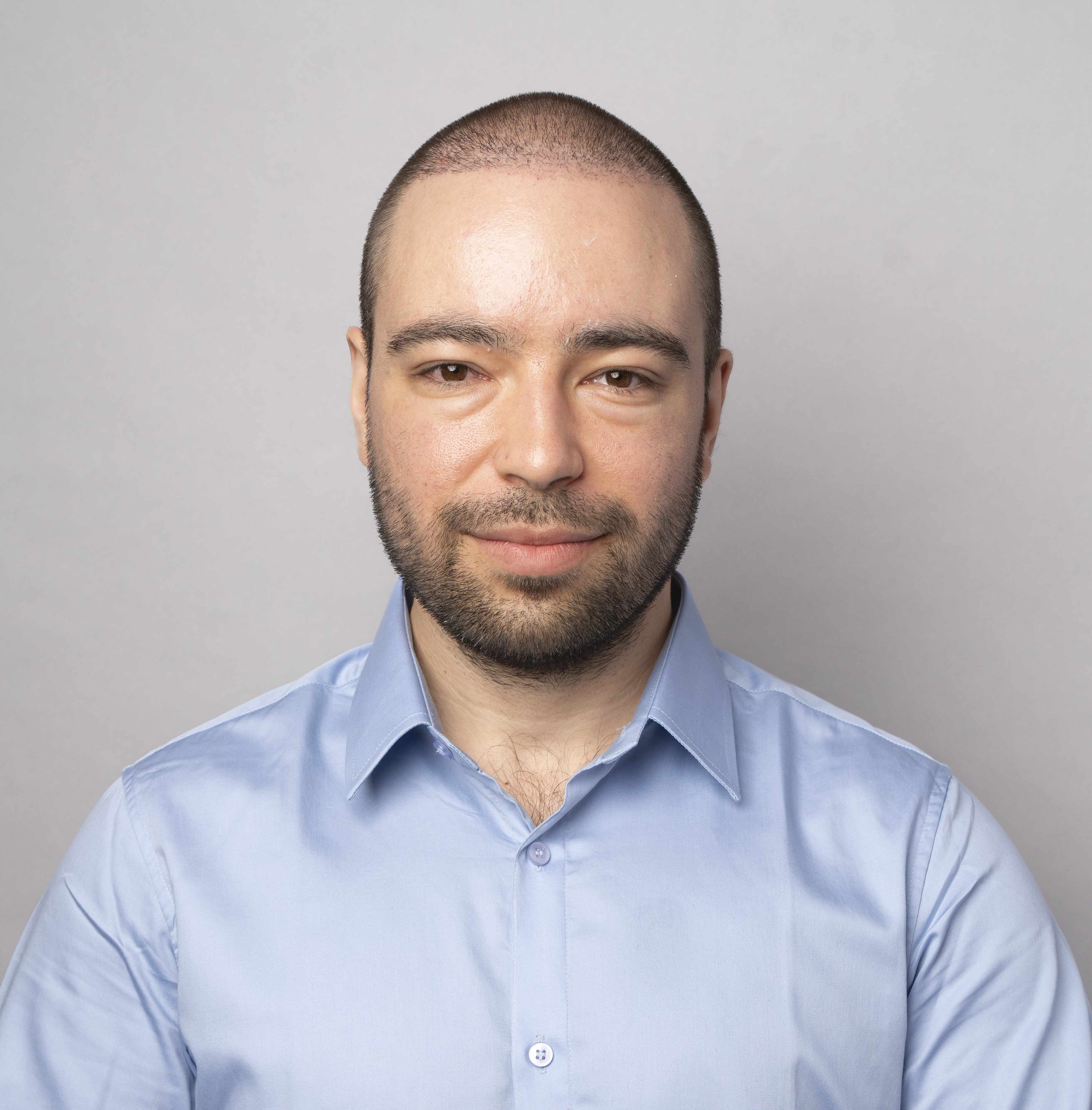 Portrait photo of Ez Bridgman