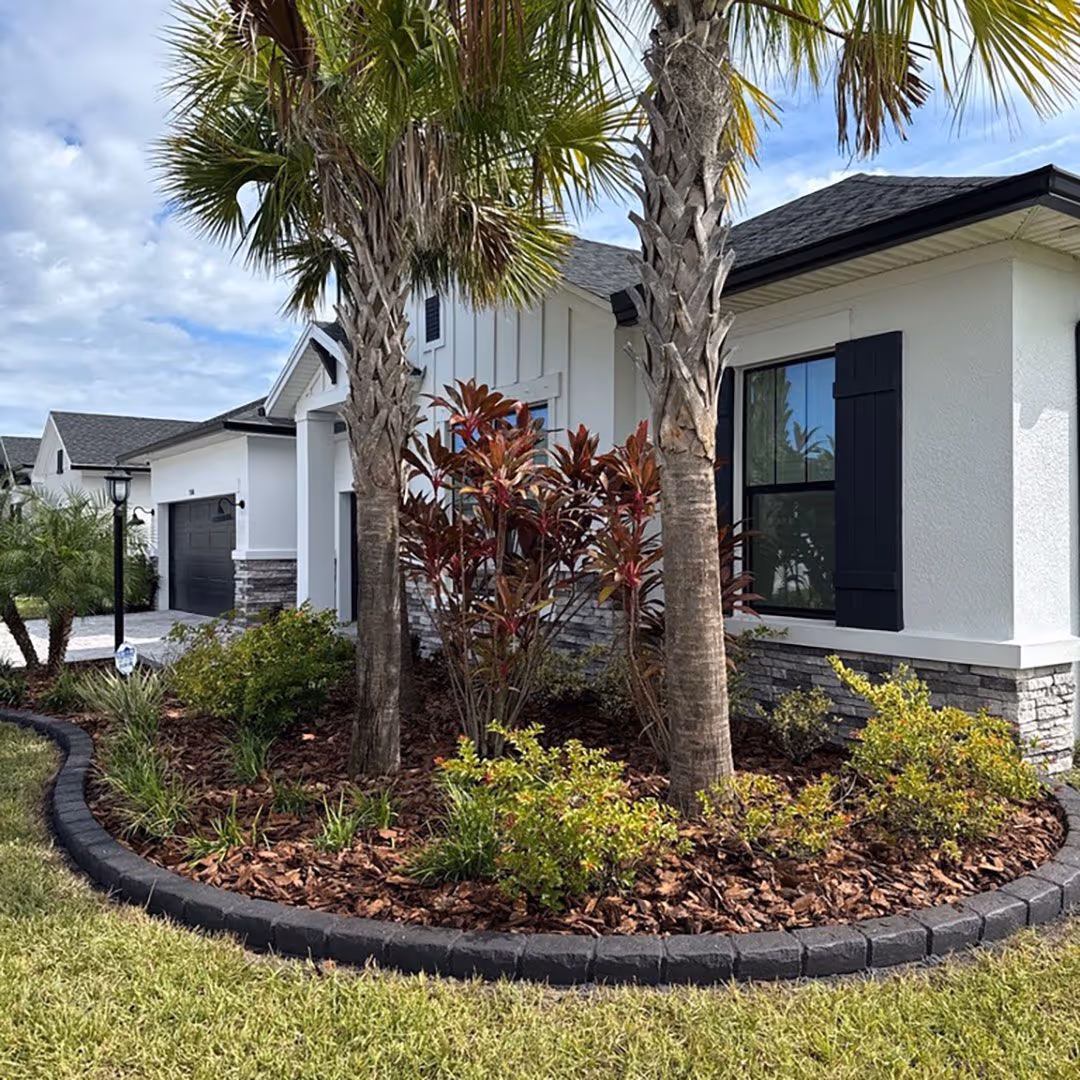 Mulching service near me by Tru Turf Pros Cheval Florida