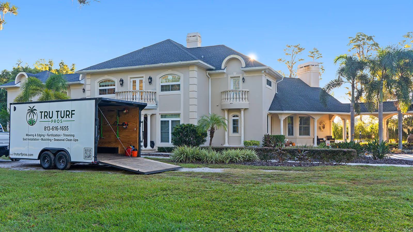 Professional lawn mowing and trimming maintenance near me in Cheval Florida