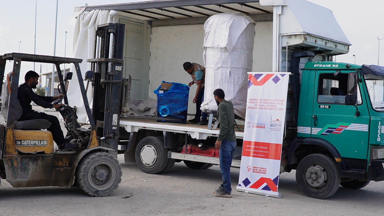 UOSSM Canada delivering oxygen systems in Syria