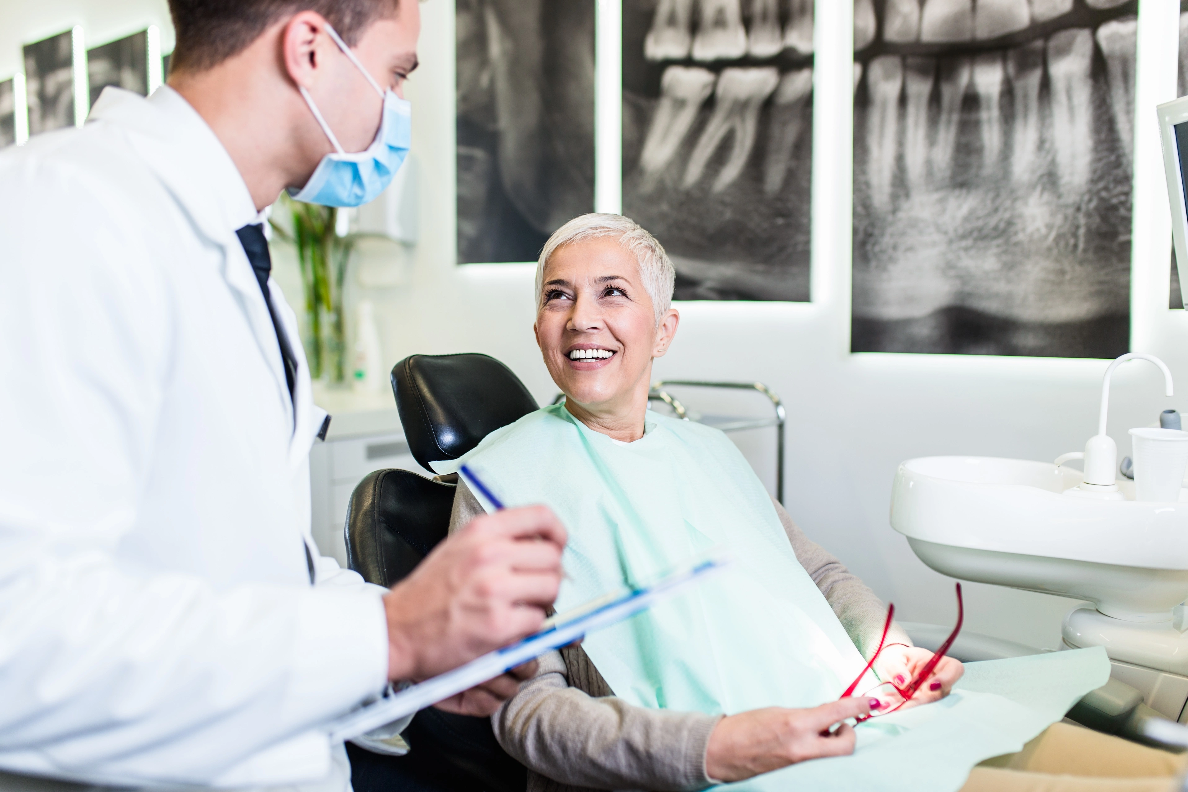 Dental Implant Surgery Post-Op Instructions: What to Expect and How to Heal Properly