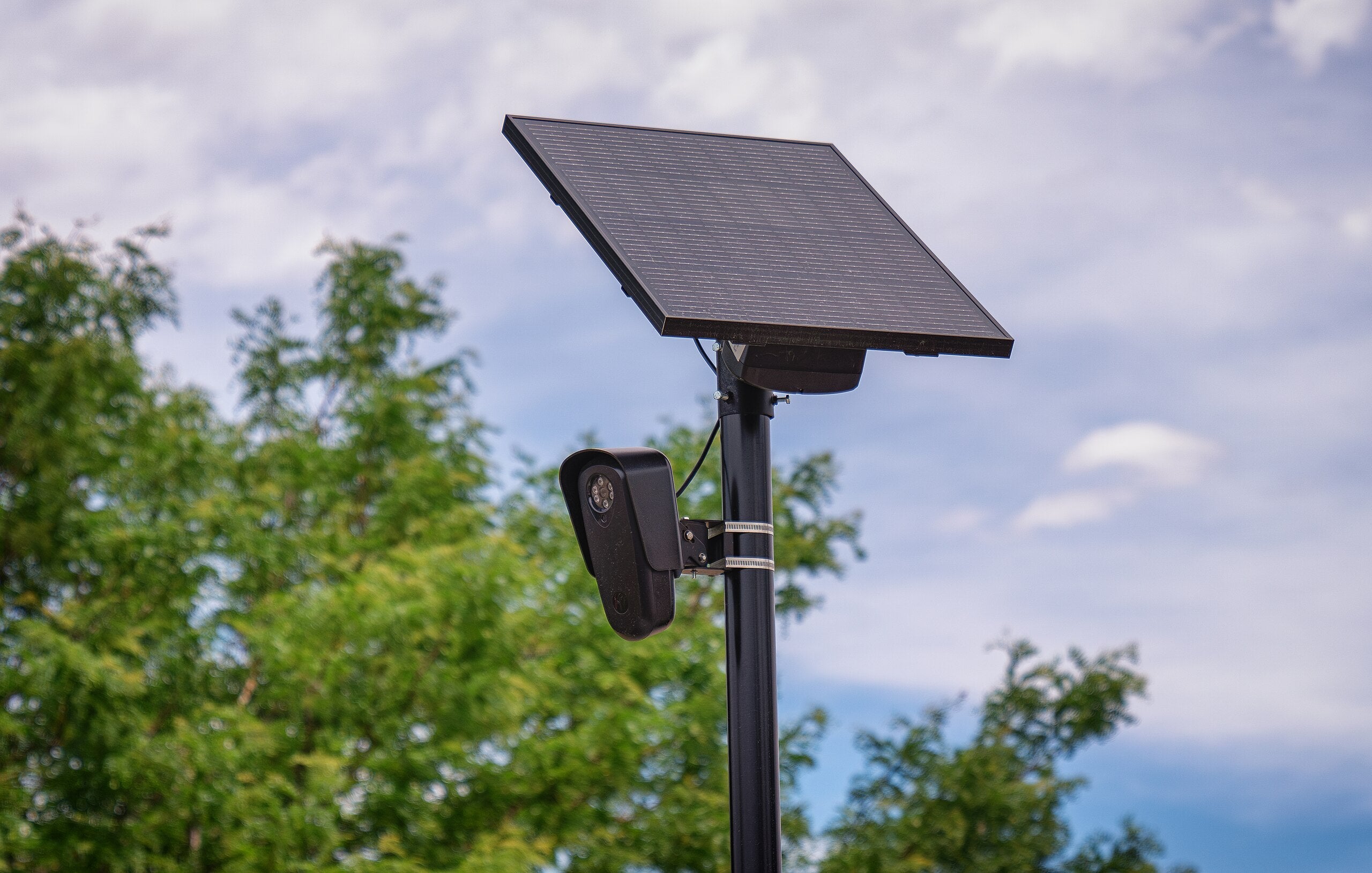 AI-powered police cameras face pushback from Wisconsin communities - WPR