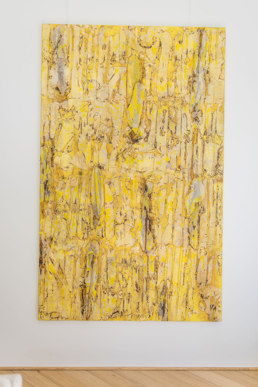 Strata 9 (2022) is a captivating work by acclaimed artist Jean Boghossian, renowned for his experimental use of fire and smoke in his art.