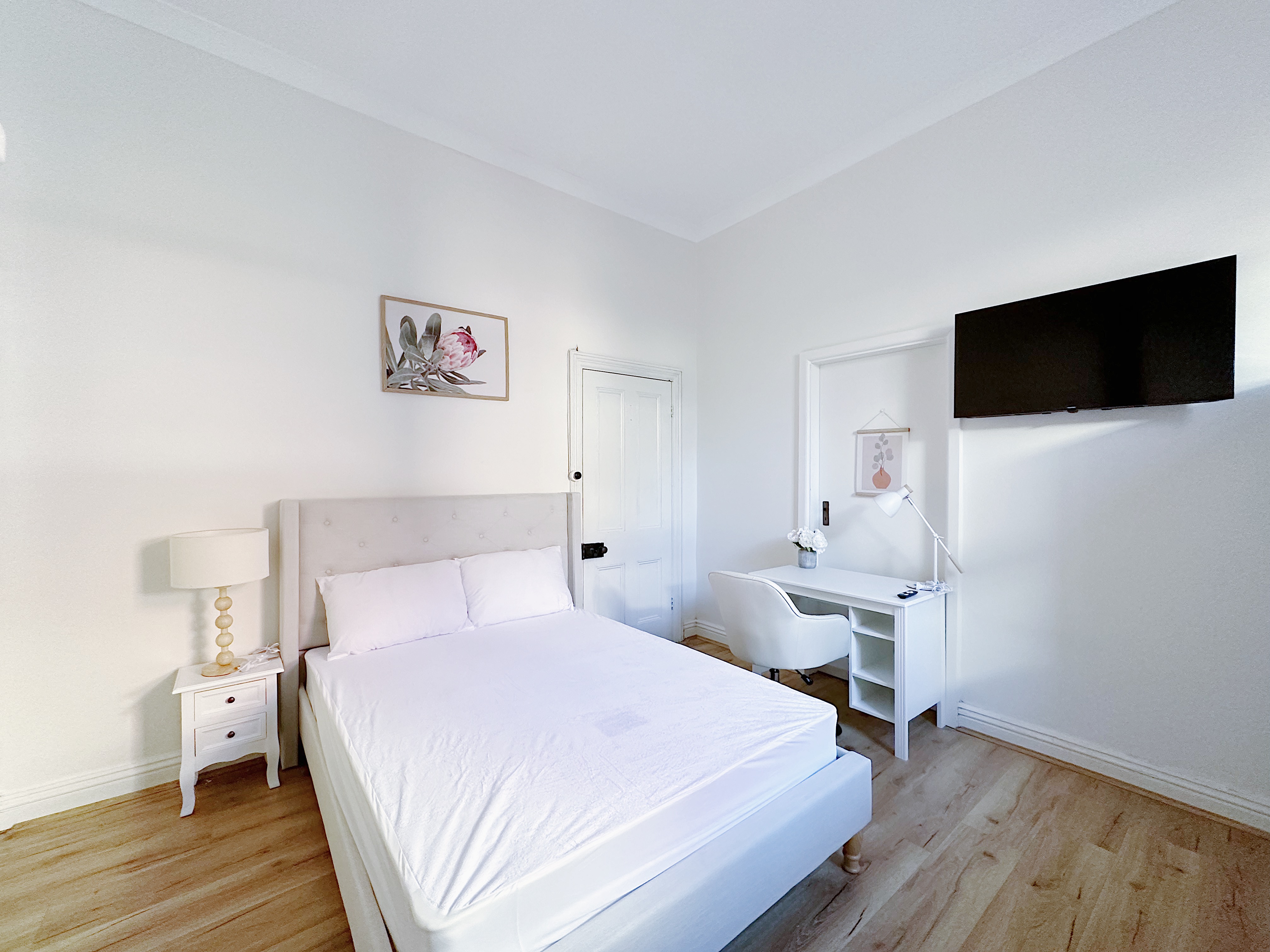 Studio - 10 Robinson Street, Chatswood, NSW 2067