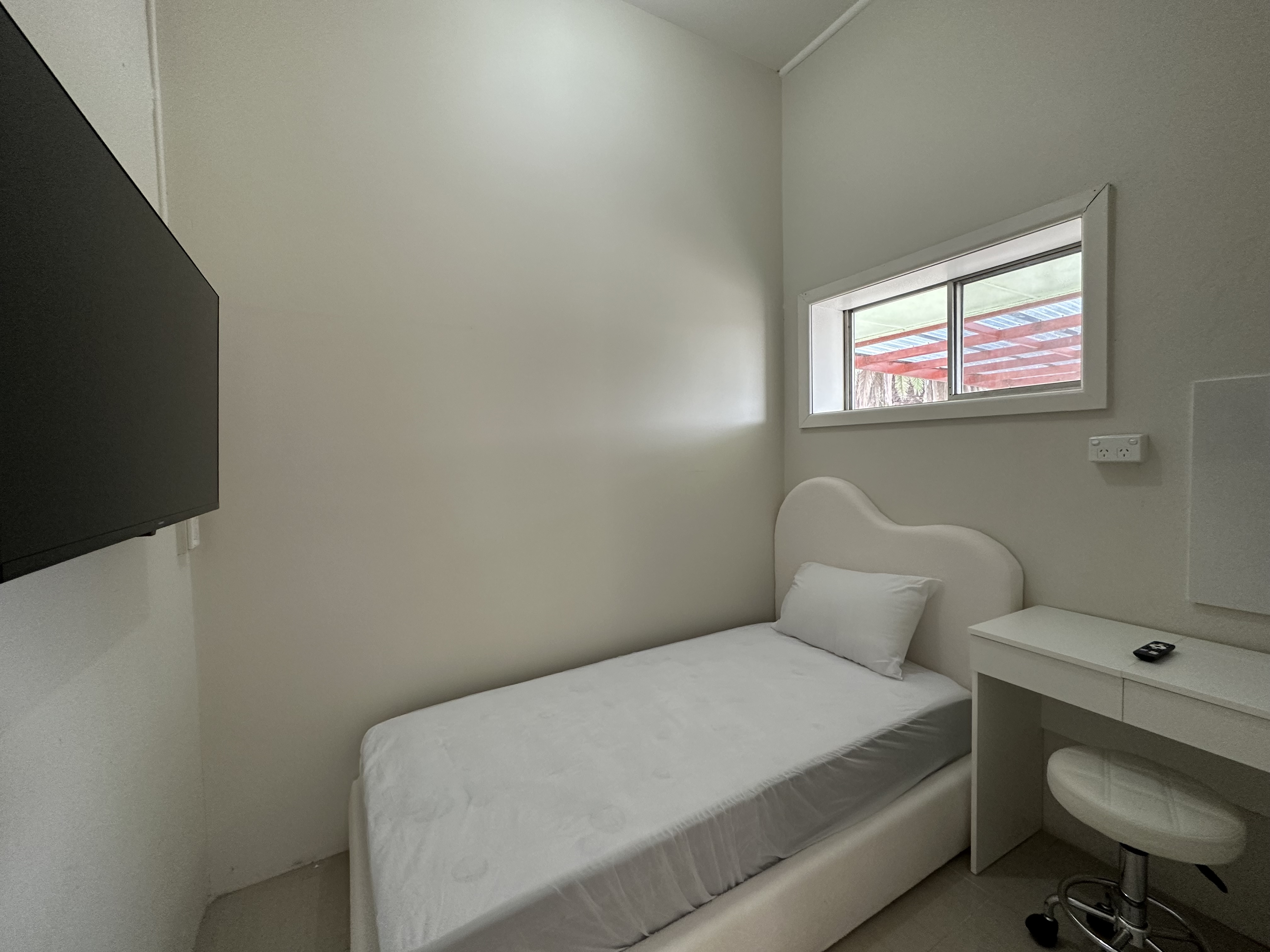 Room G - 1 Hillview Road, Eastwood, NSW 2122
