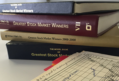 An image of a variety William O'Neil books.