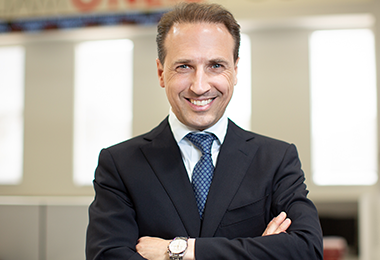 An image of Executive Director of Institutional Sales Davide De Maria.