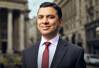 An image of Managing Director Farhan Arif.