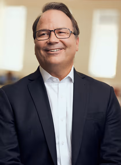 The biography image of Peter Doerr.