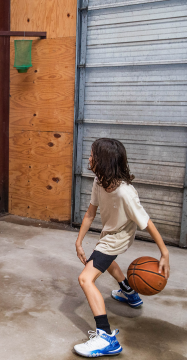  Dribbling Machine and Shooting Machine