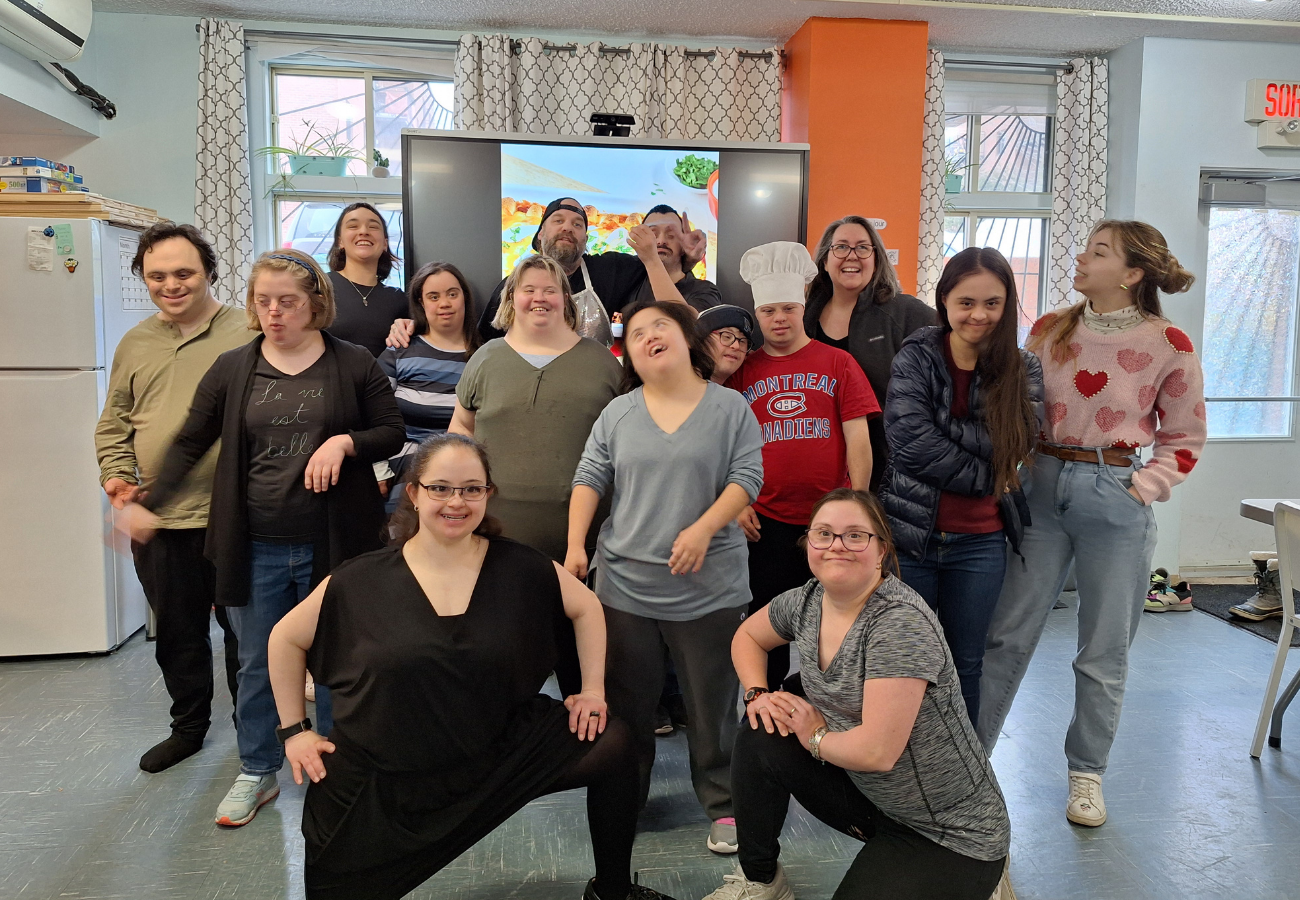 Groupe de participants des cuisines collectives de Bouffe-Action