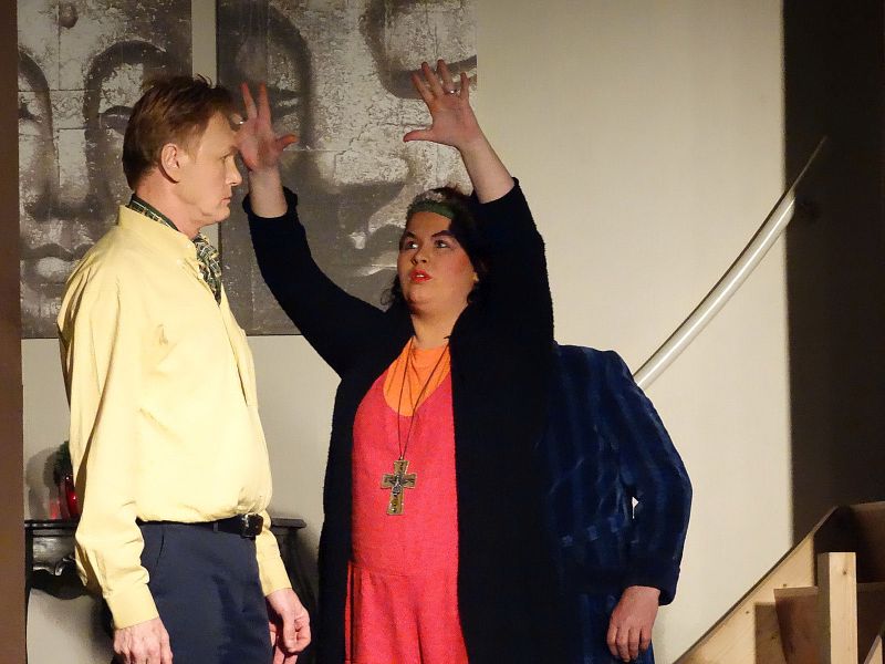 Food city restaurant people