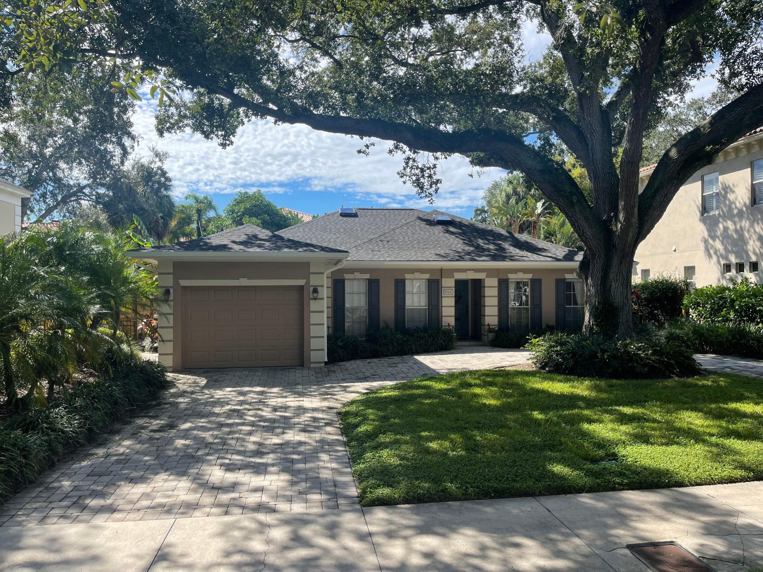residential roofing Tampa team expanding roofing crew for quality service