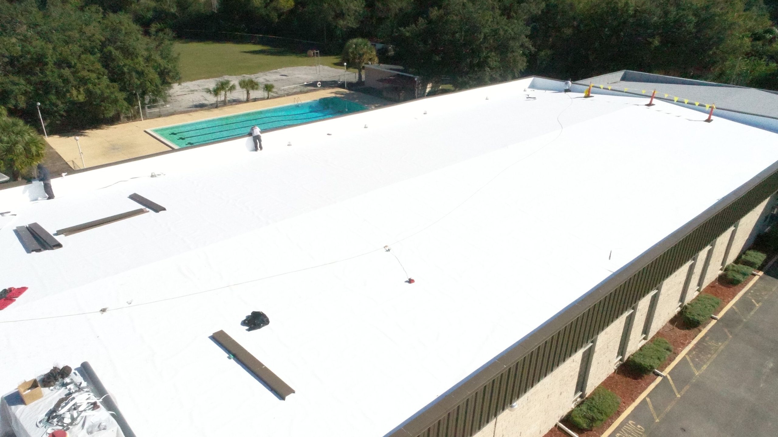 large commercial warehouse with flat roof installation in Tampa