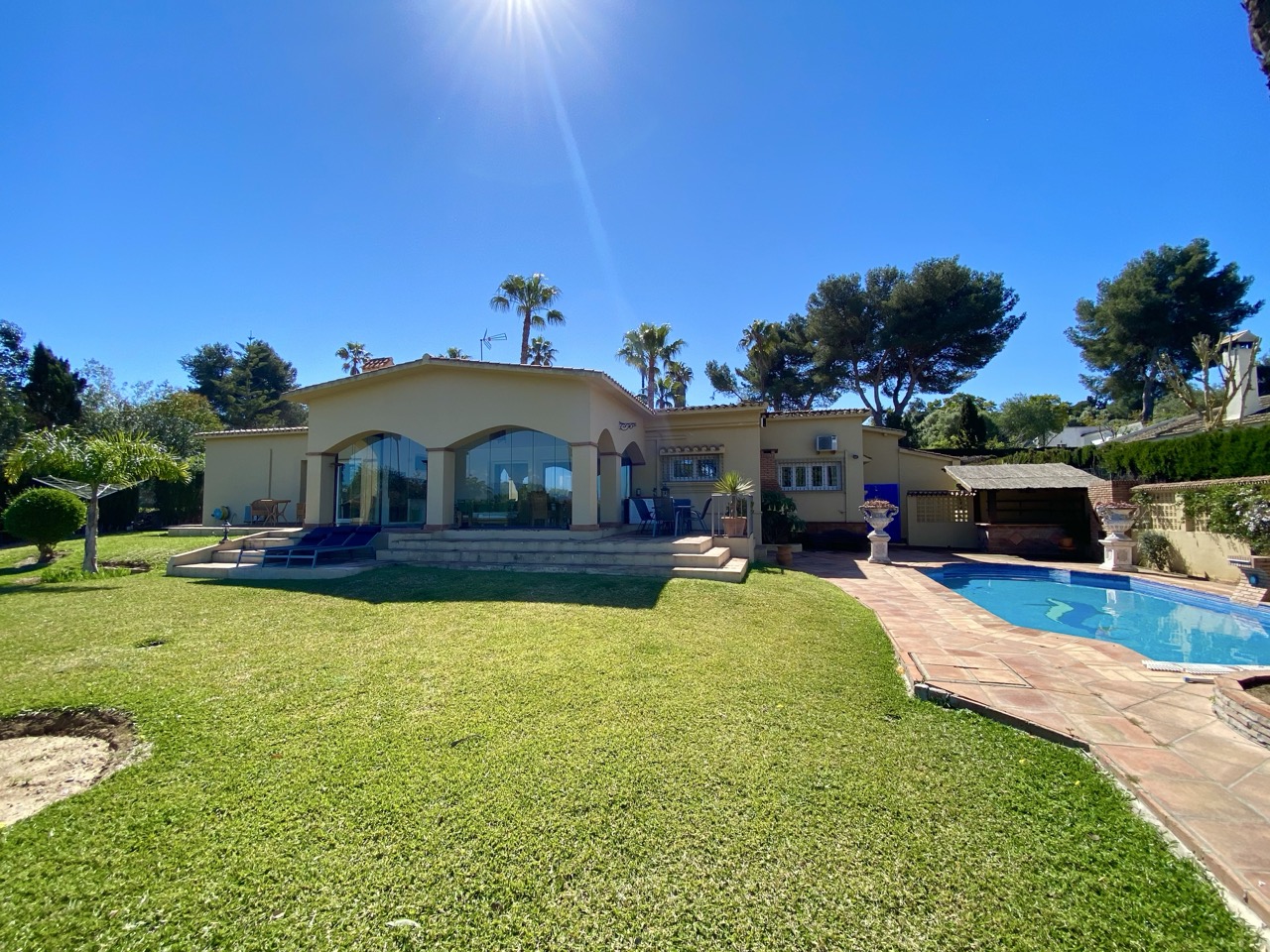 Encantadora villa de 4 dormitorios en la zona A