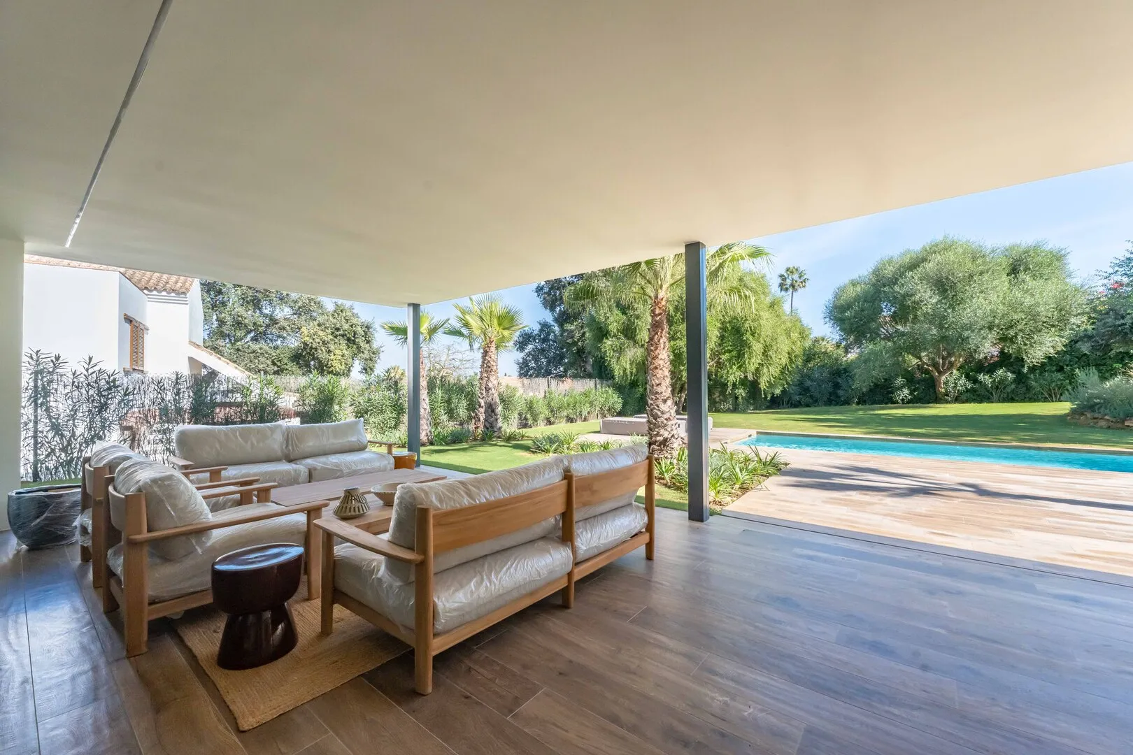 Villa Koa - Villa contemporánea de 5 dormitorios en la calle Buenos Aires (zona B)