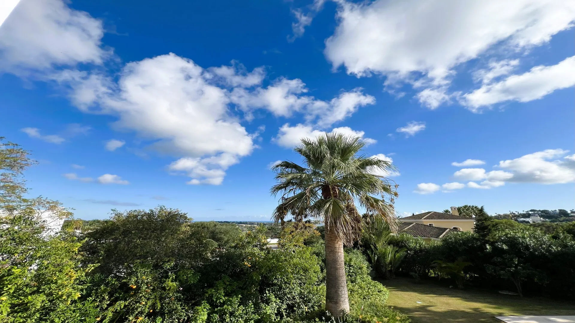 Excepcional villa llave en mano en venta en Sotogrande Alto cerca del SIS (Zona G)