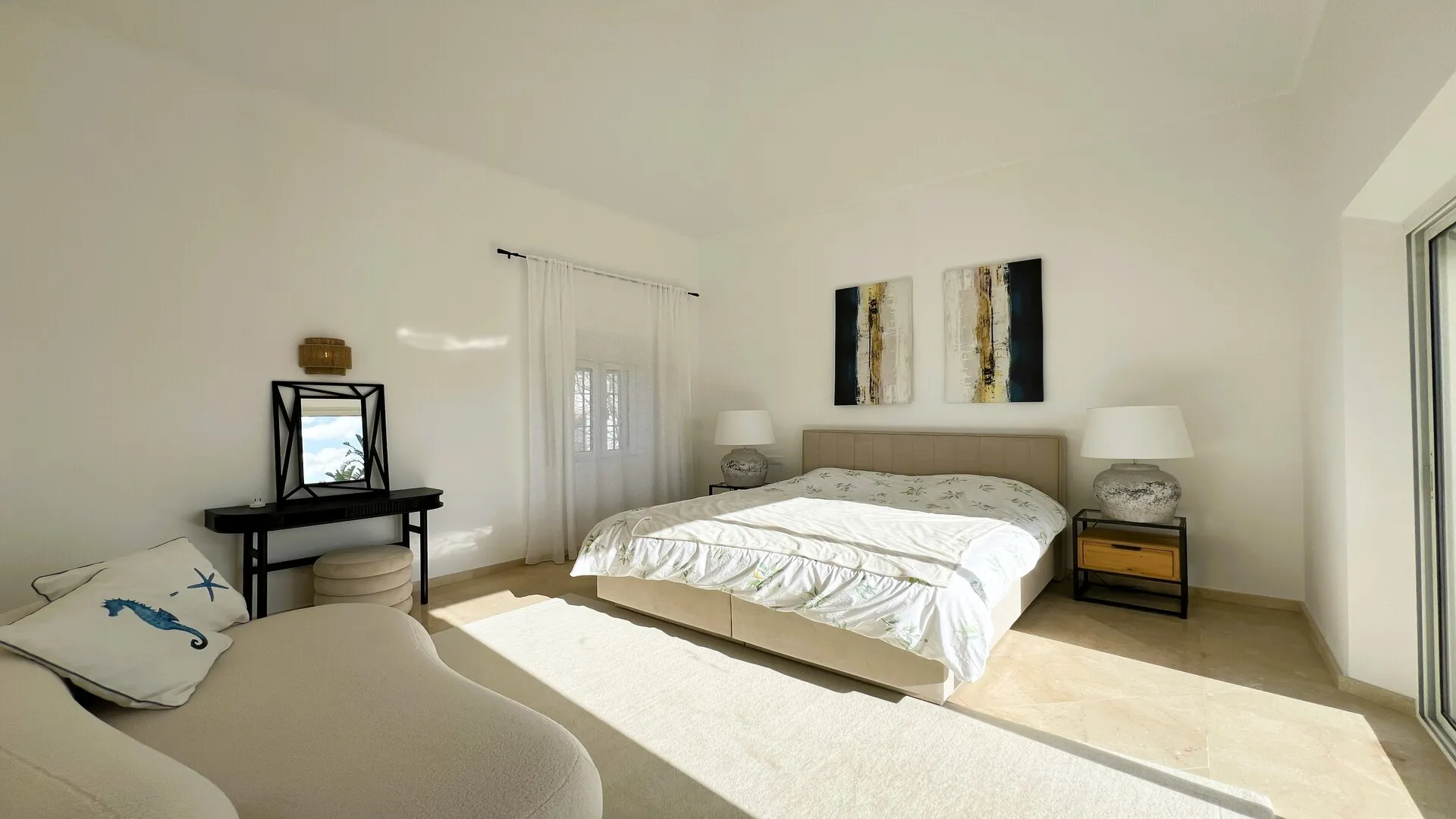 Excepcional villa llave en mano en venta en Sotogrande Alto cerca del SIS (Zona G)