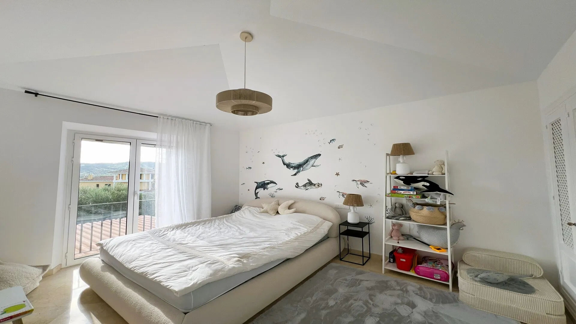 Excepcional villa llave en mano en venta en Sotogrande Alto cerca del SIS (Zona G)
