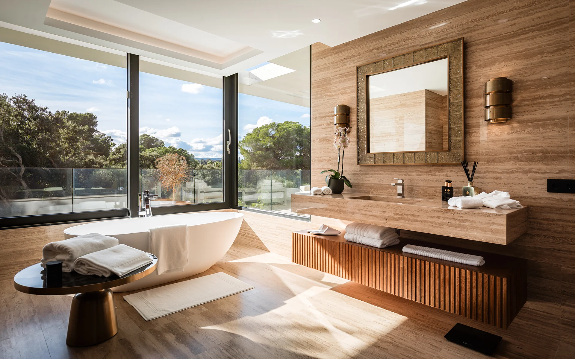 Casa La Colina: Contemporary Luxury 7 Bed Villa in Kings & Queens, Sotogrande Costa