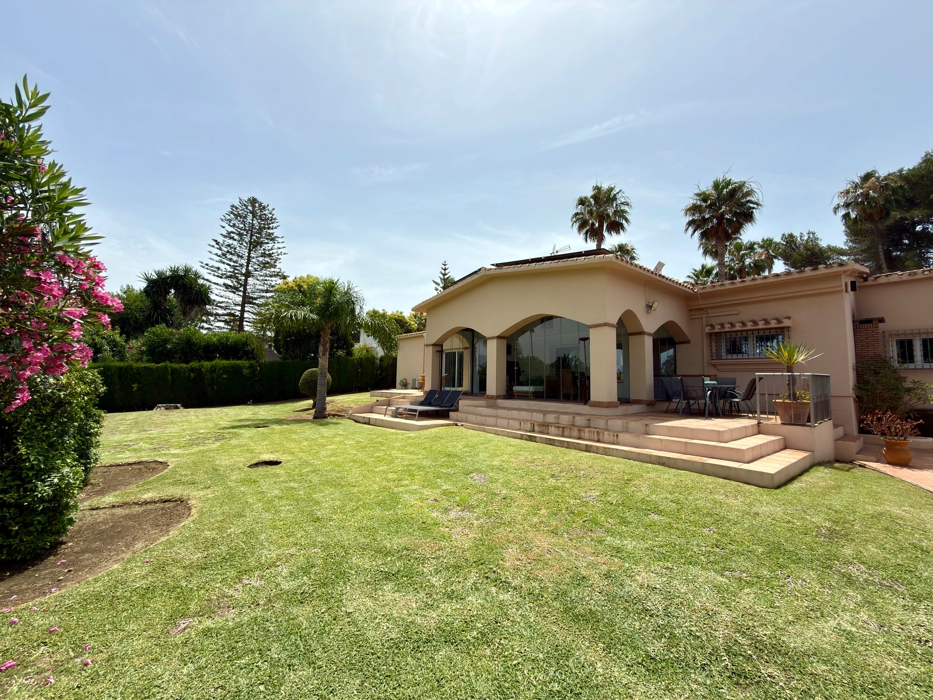 Charming Andalucian Single-Storey Villa in the A Zone