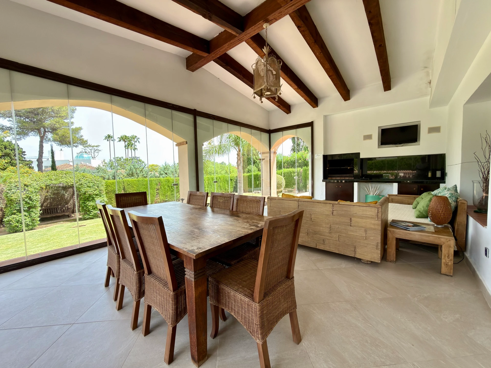 Charming Andalucian Single-Storey Villa in the A Zone