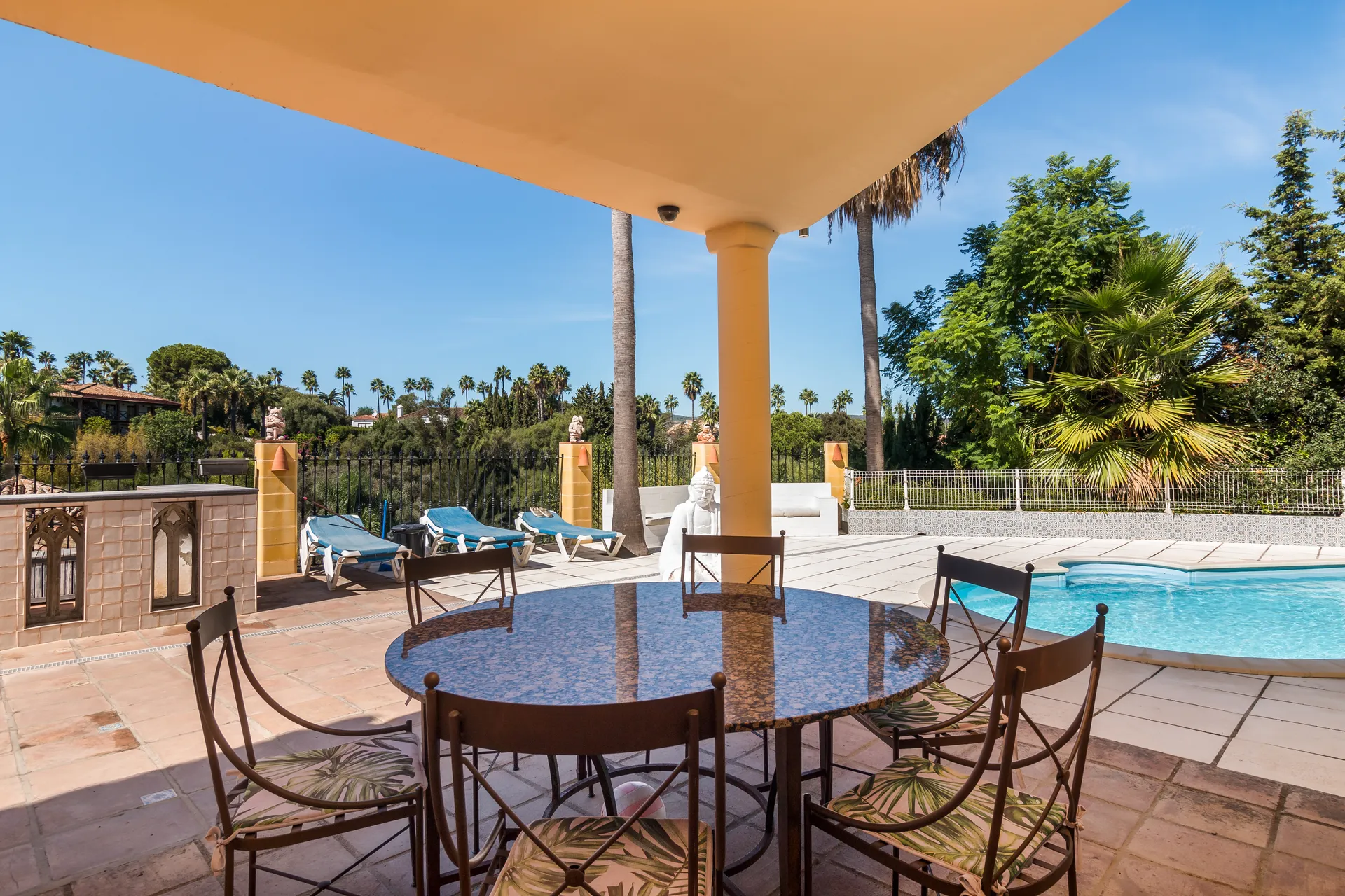 Charming Andalucian Villa in the B Zone