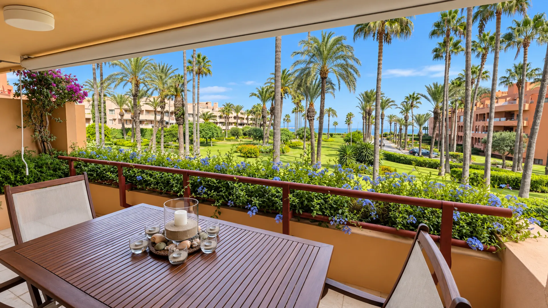 Apartamento impecable de 2 dormitorios en Paseo del Mar con vistas al mar