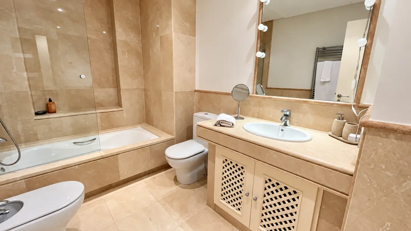 Elegant Four-Bedroom Apartment in Valgrande, Sotogrande Alto