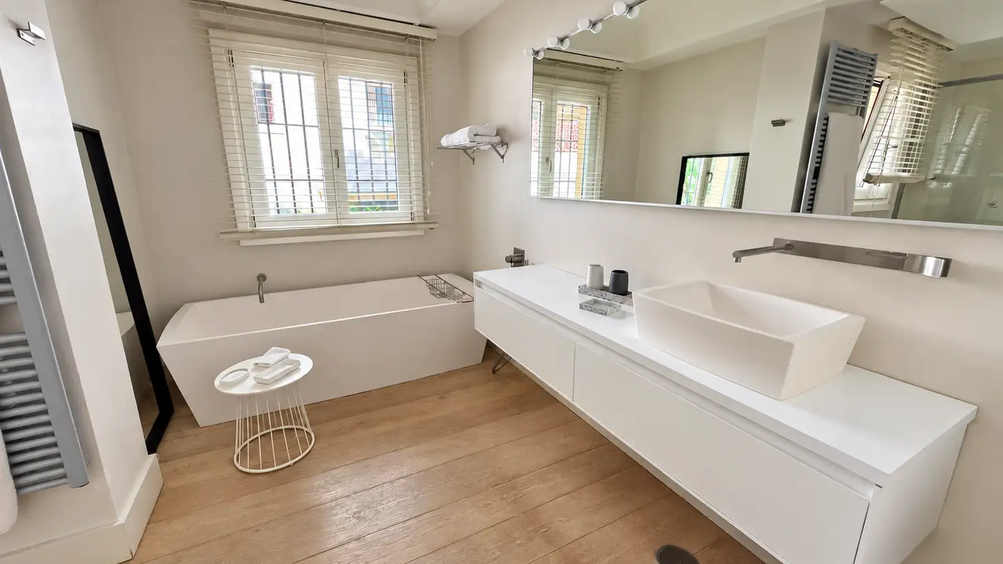 Elegant Four-Bedroom Apartment in Valgrande, Sotogrande Alto
