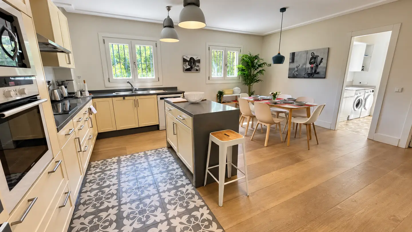 Elegant Four-Bedroom Apartment in Valgrande, Sotogrande Alto