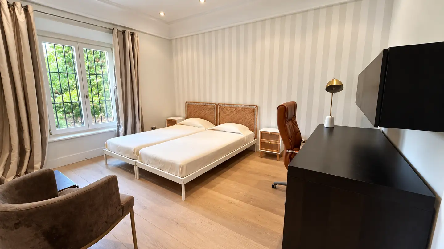 Elegant Four-Bedroom Apartment in Valgrande, Sotogrande Alto