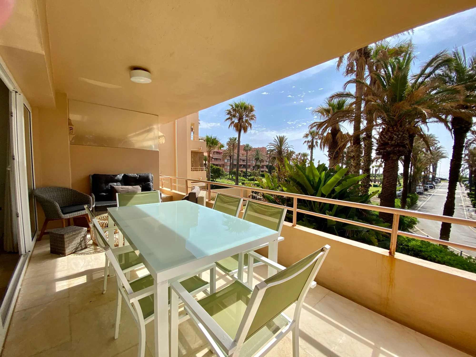 Peaceful First Floor Apartment in Paseo Del Mar For Rent