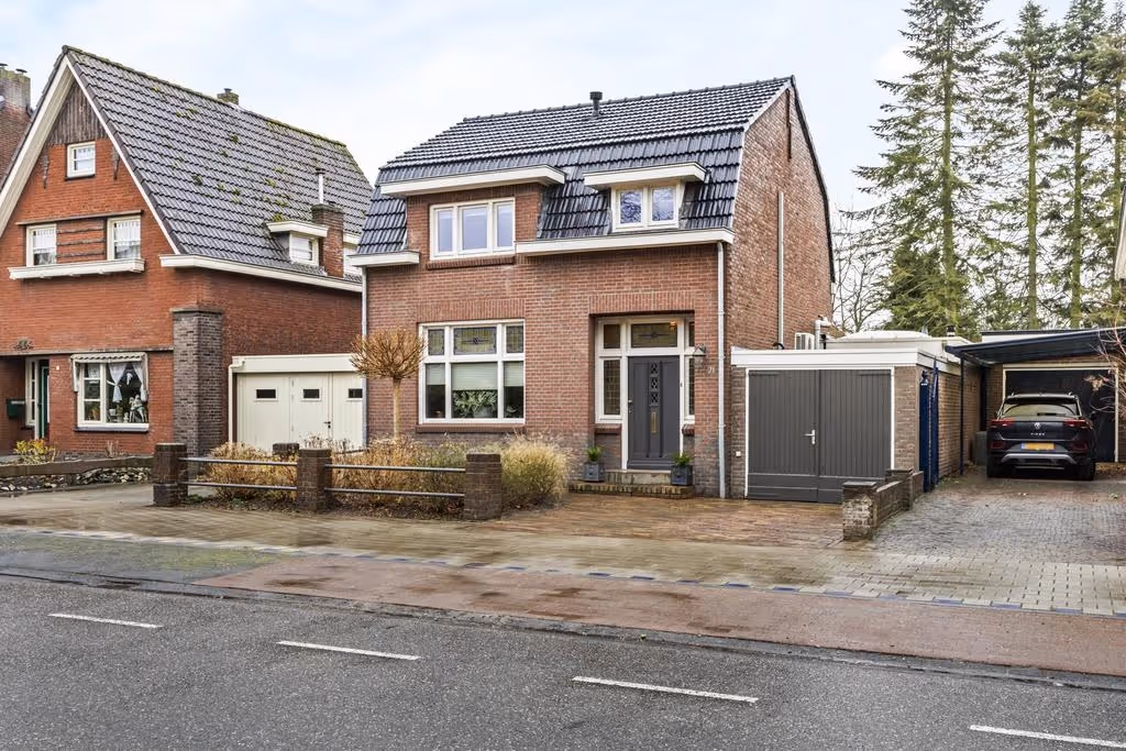 Roermond - Wilhelminalaan 71