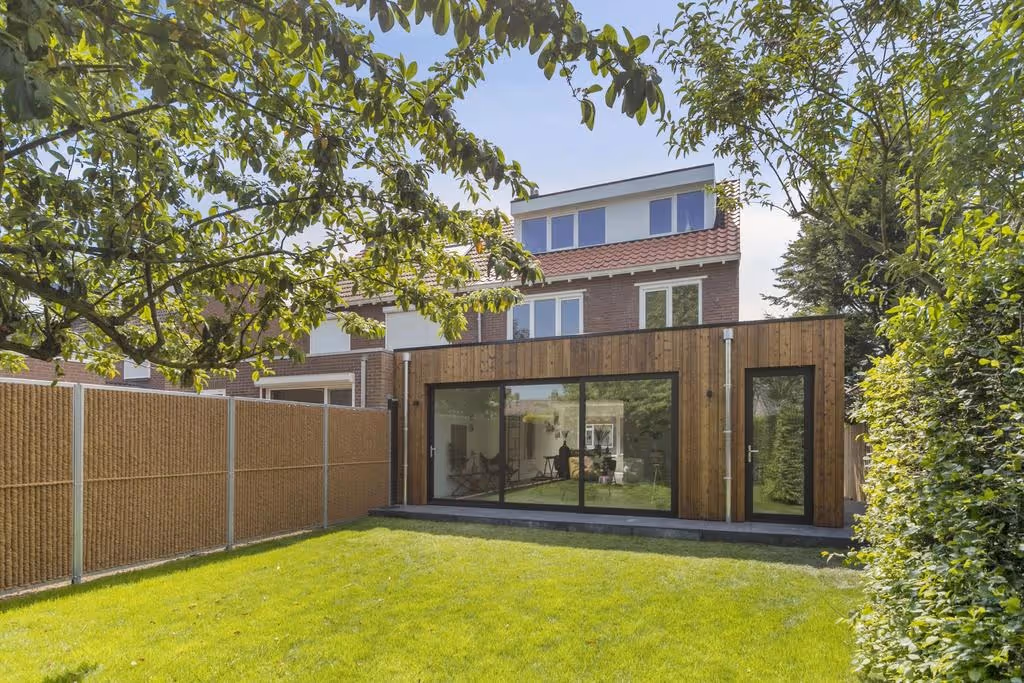 Herten - Burgemeester Beenenstraat 1