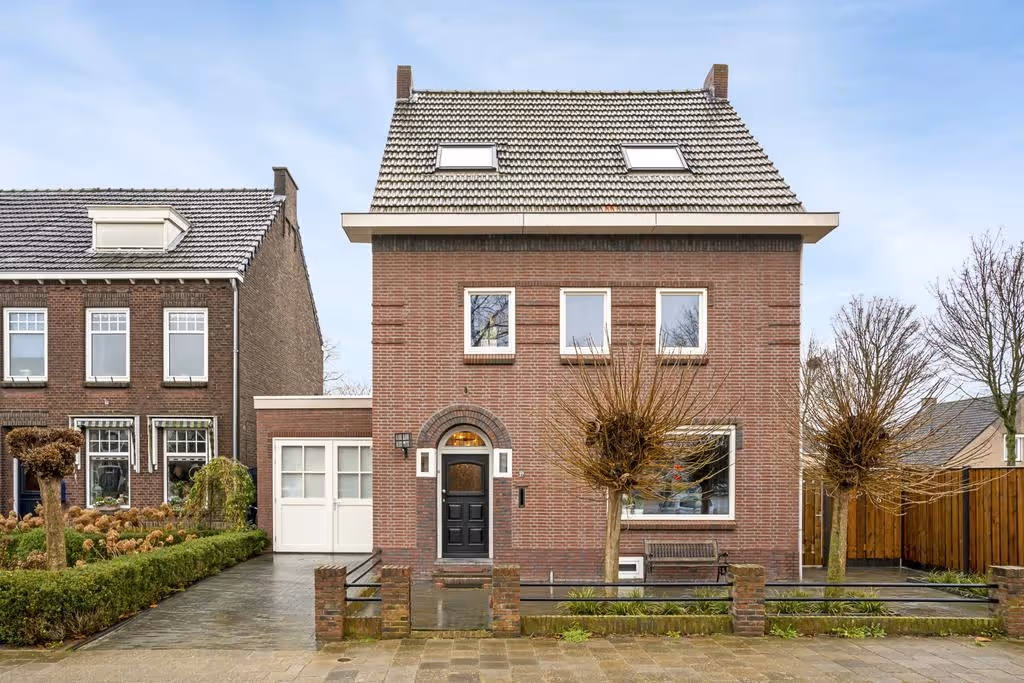 Roermond - Bredeweg 27