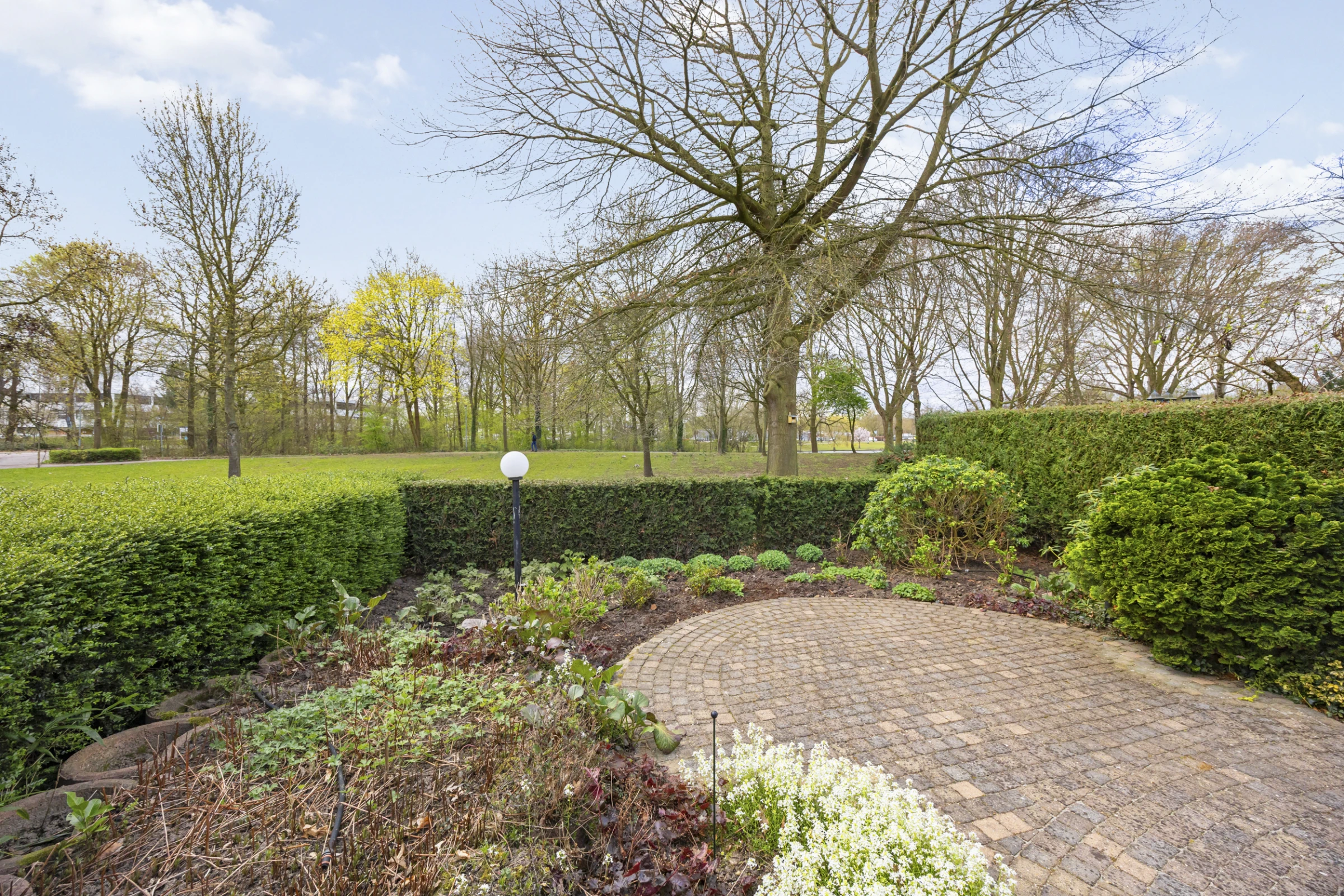 Roermond - Ringoven 15