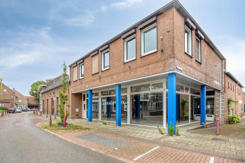 Roermond - Raadhuisstraat 16