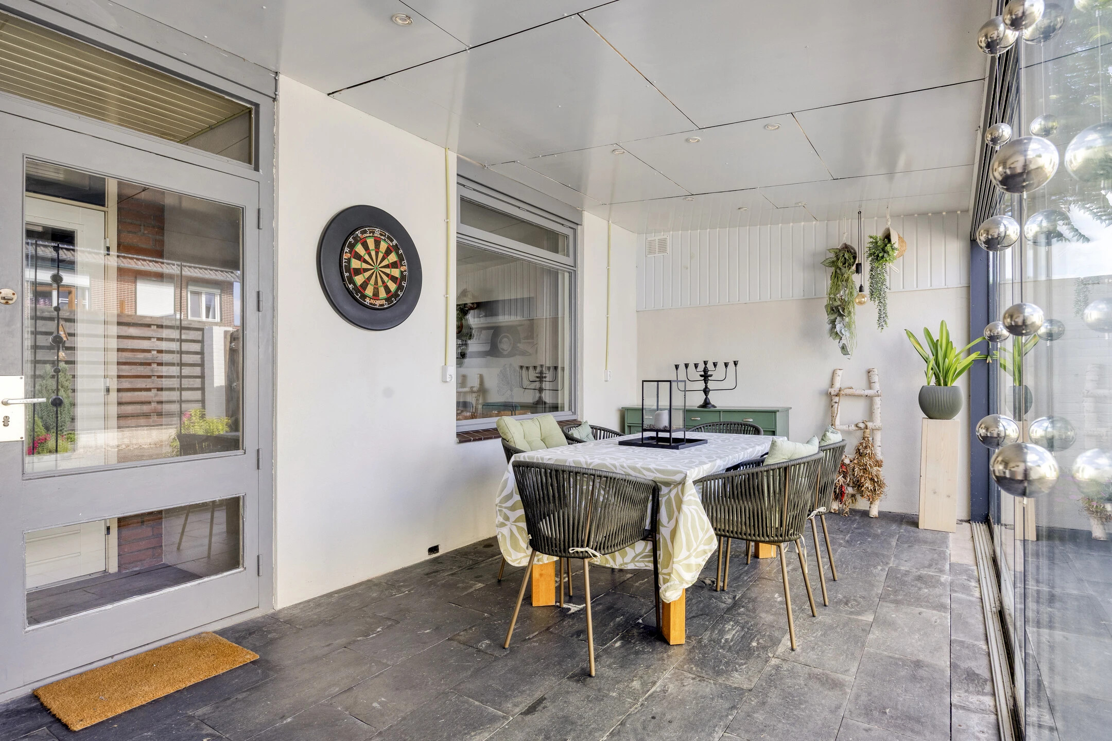 Tussenwoning te koop: Op den Toum 47, Haelen