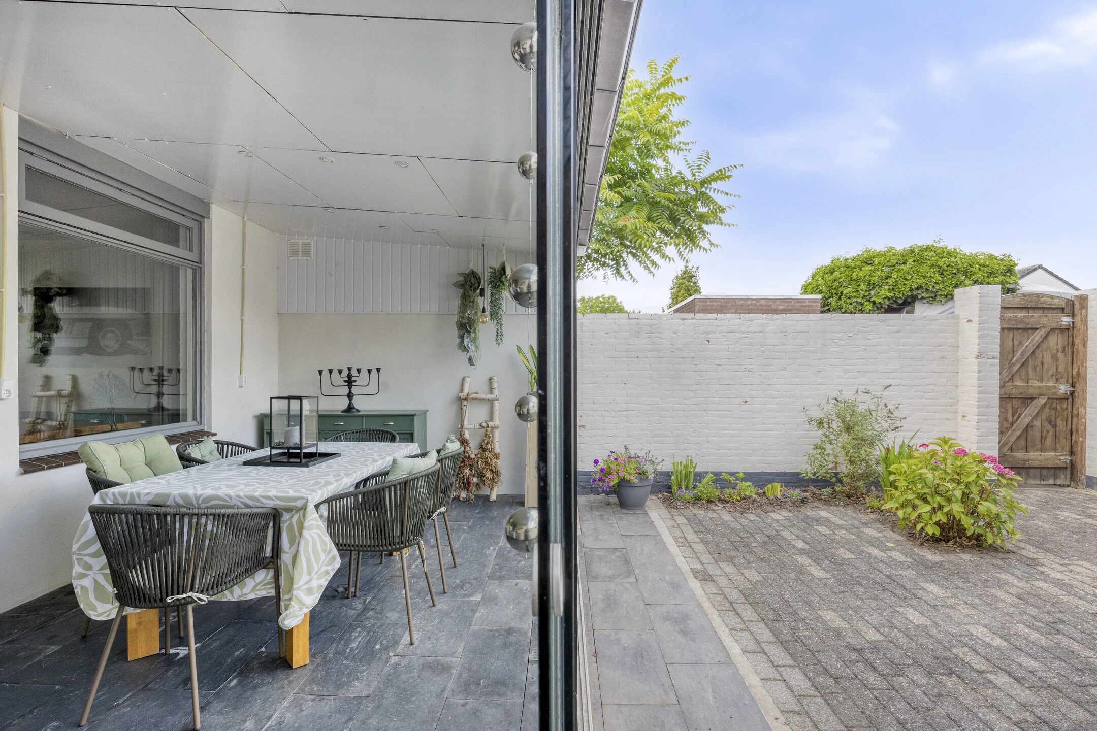 Tussenwoning te koop: Op den Toum 47, Haelen