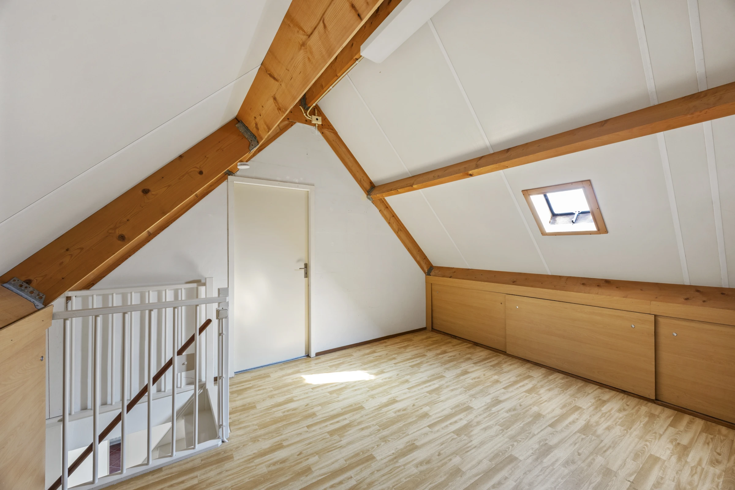 Hoekwoning te koop: Brikkenoven 16, Roermond