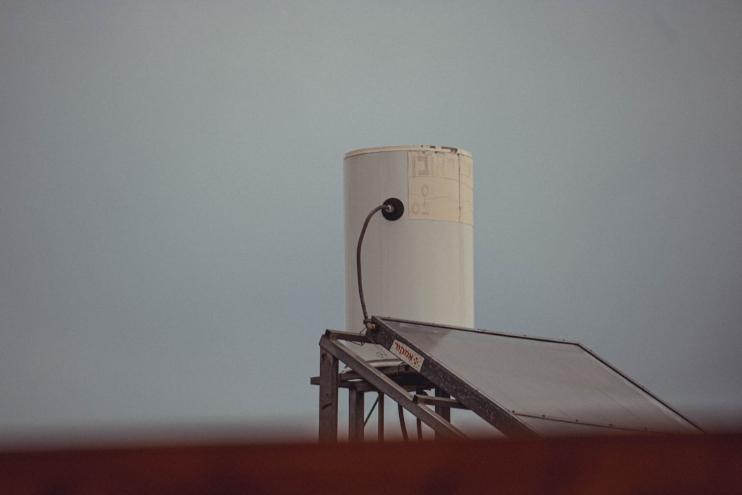 How Does a Tankless Water Heater Work?