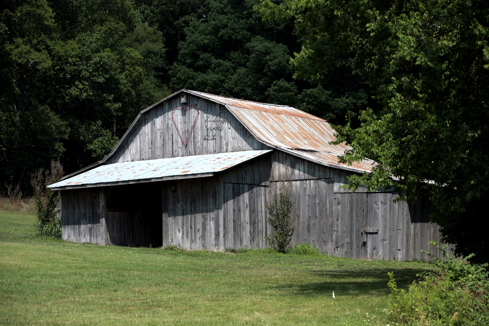 Need a tow truck now? Urgent.ly provides fast roadside assistance on-demand in Brentwood, TN. Fast, reliable, on-demand. Get help now!