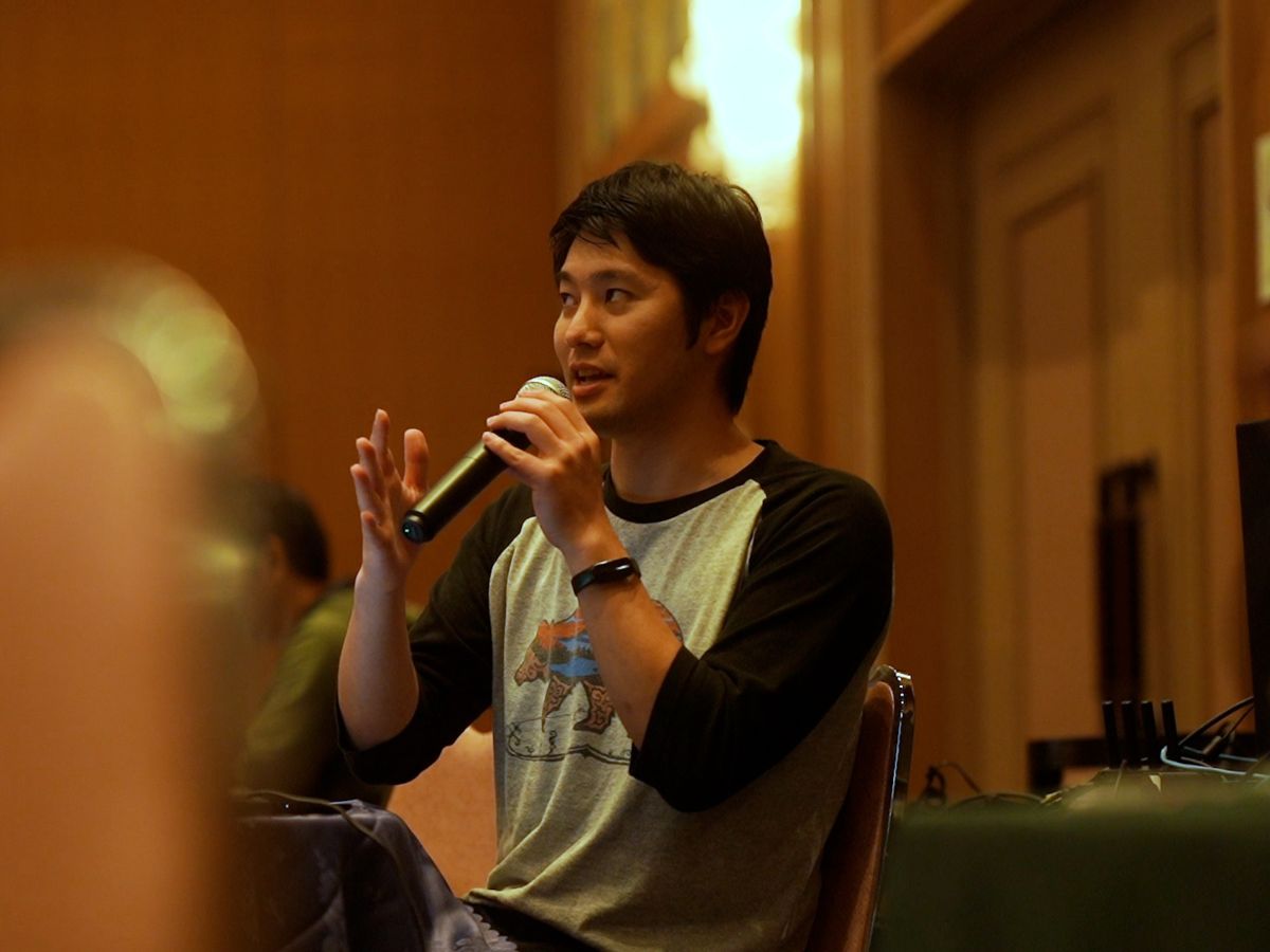 image of thriving ecosystems